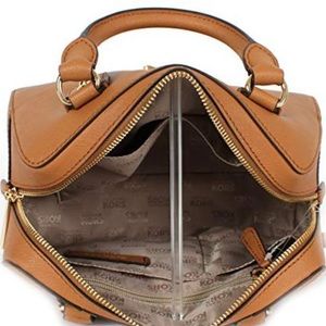 🔥🔥Michael Kors Saffiano Leather Small Satchel